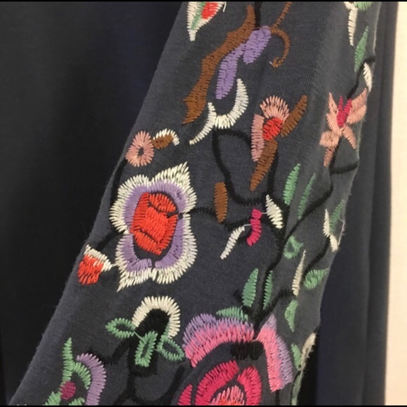 DONATED | Judith March | Embroidered tunic - Picture 2 of 4